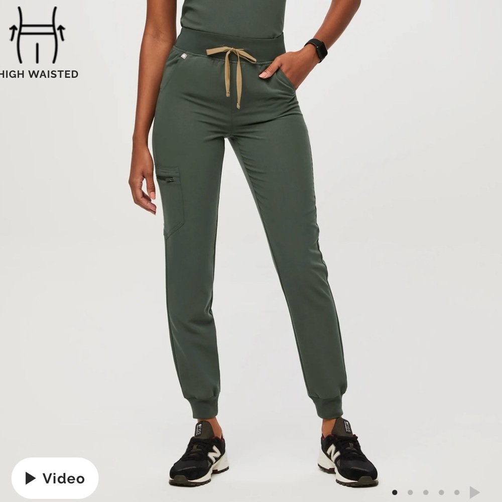 Figs Charcoal Zamora High Waisted - Petite Jogger Scrub Pants